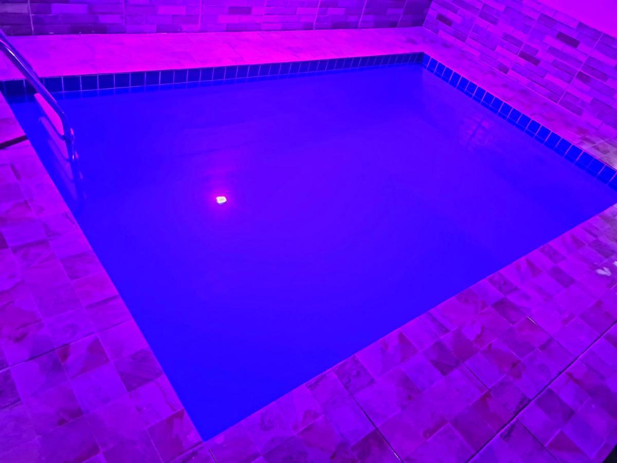 Casa Em Condominio Com Piscina Privativa أرارواما المظهر الخارجي الصورة
